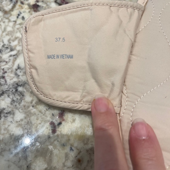 rag & bone Quilted Hook & Loop Women's Slides in Color "Buff Sand Cream" - 37.5 - Picture 6 of 7